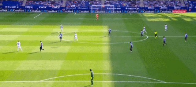 1633274287634099987.gif 皇马19.gif