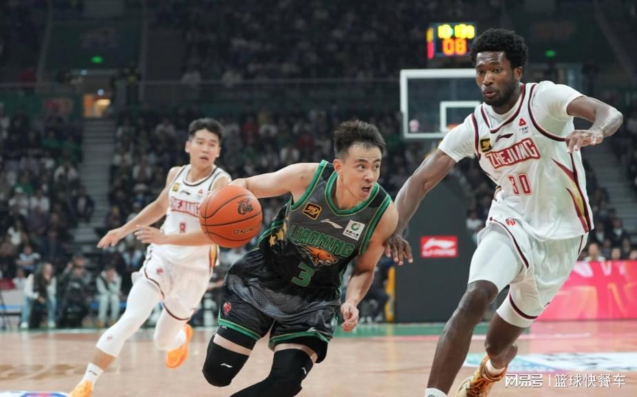 全联盟倒数第一?辽篮一数据垫底被碾压:韩德君在他们都没这么惨